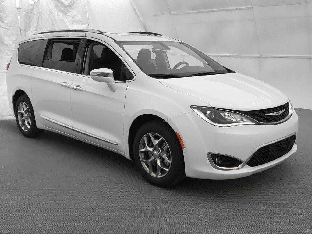 New 2018 Chrysler Pacifica Limited Penger Van In Lansing J1518 New 2018 Chrysler Pacifica Limited Penger Van In Lansing J1518 Champion Jeep Dodge Ram